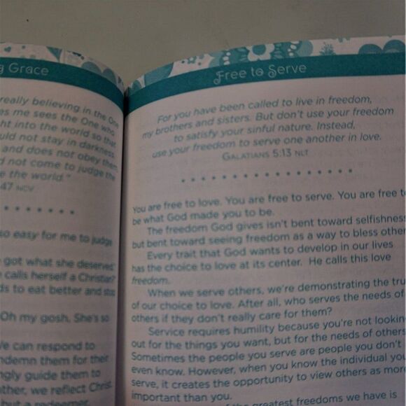 3-Minute Devotions for Teen Girls 180 Encouraging Readings 2015 Paperback - Picture 9 of 9